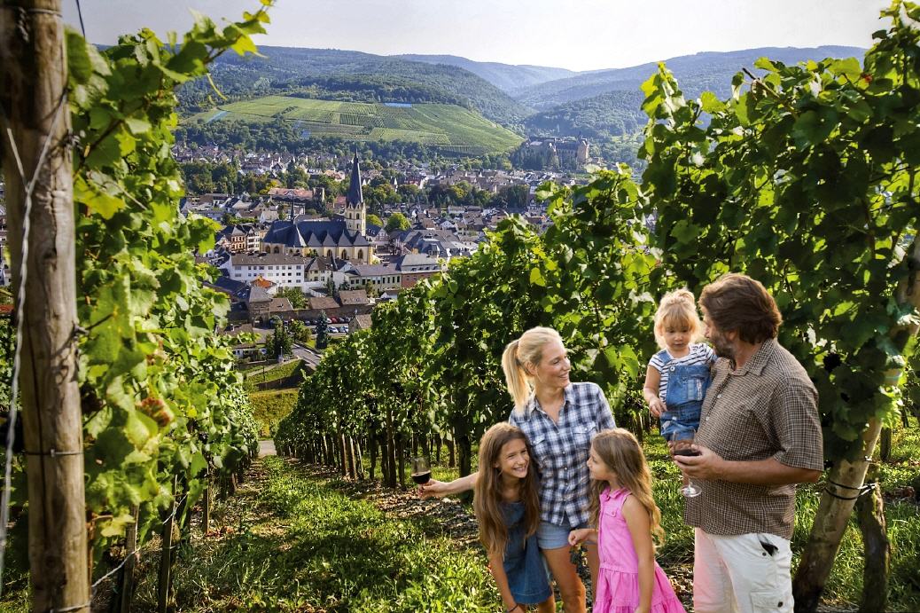 Nach getaner Arbeit - Winzerfamilie in